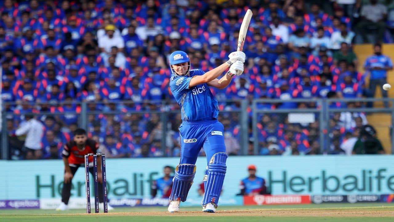 'Cameron Green And Shubman Gill Played Well For MI': Sachin Tendulkar's Sarcastic Tweet After MI Pip RCB To Reach Playoff